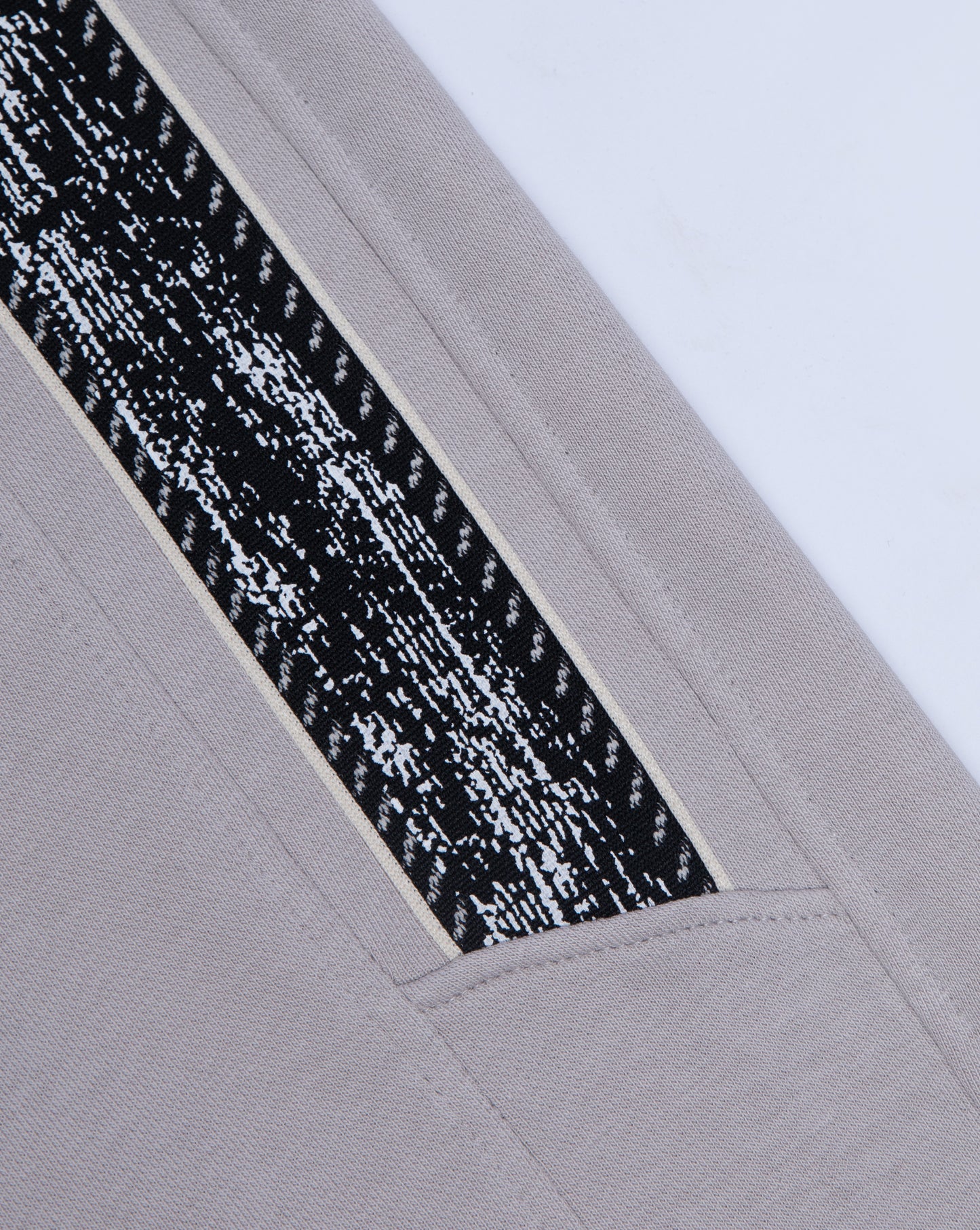 Men SweatPants ITSP433